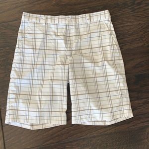 Men’s Nike golf shorts
